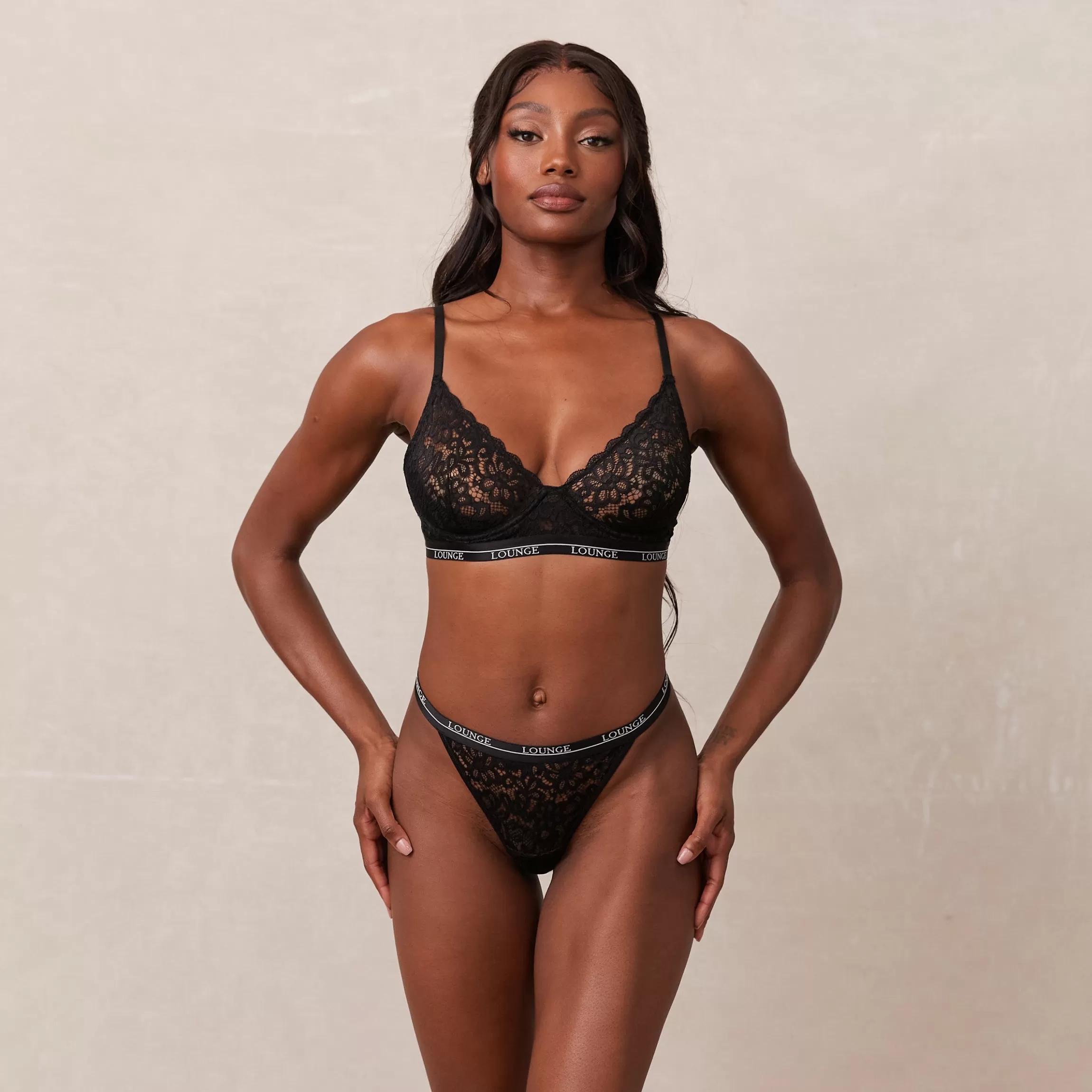 Lounge Balcony BH & String Set - Zwart Clearance
