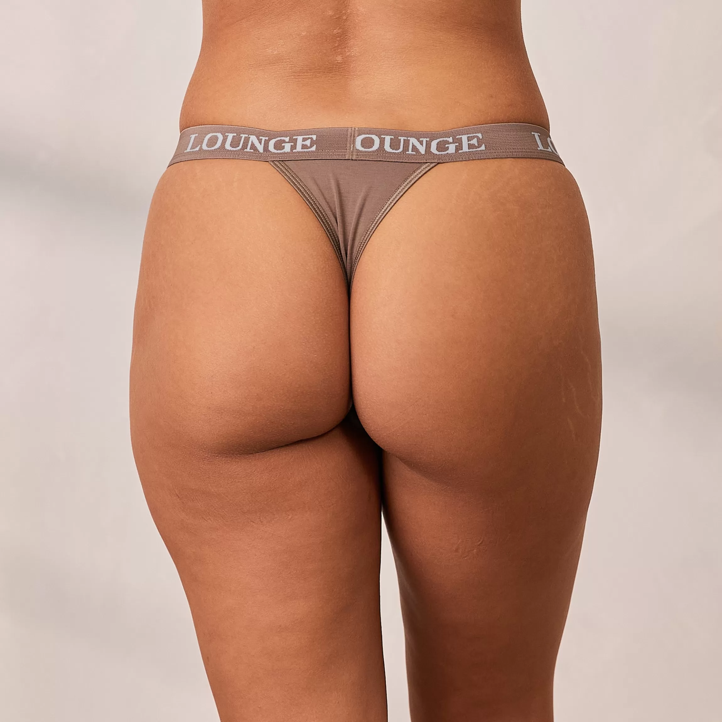 Lounge Bamboo Triangle String - Koffie New