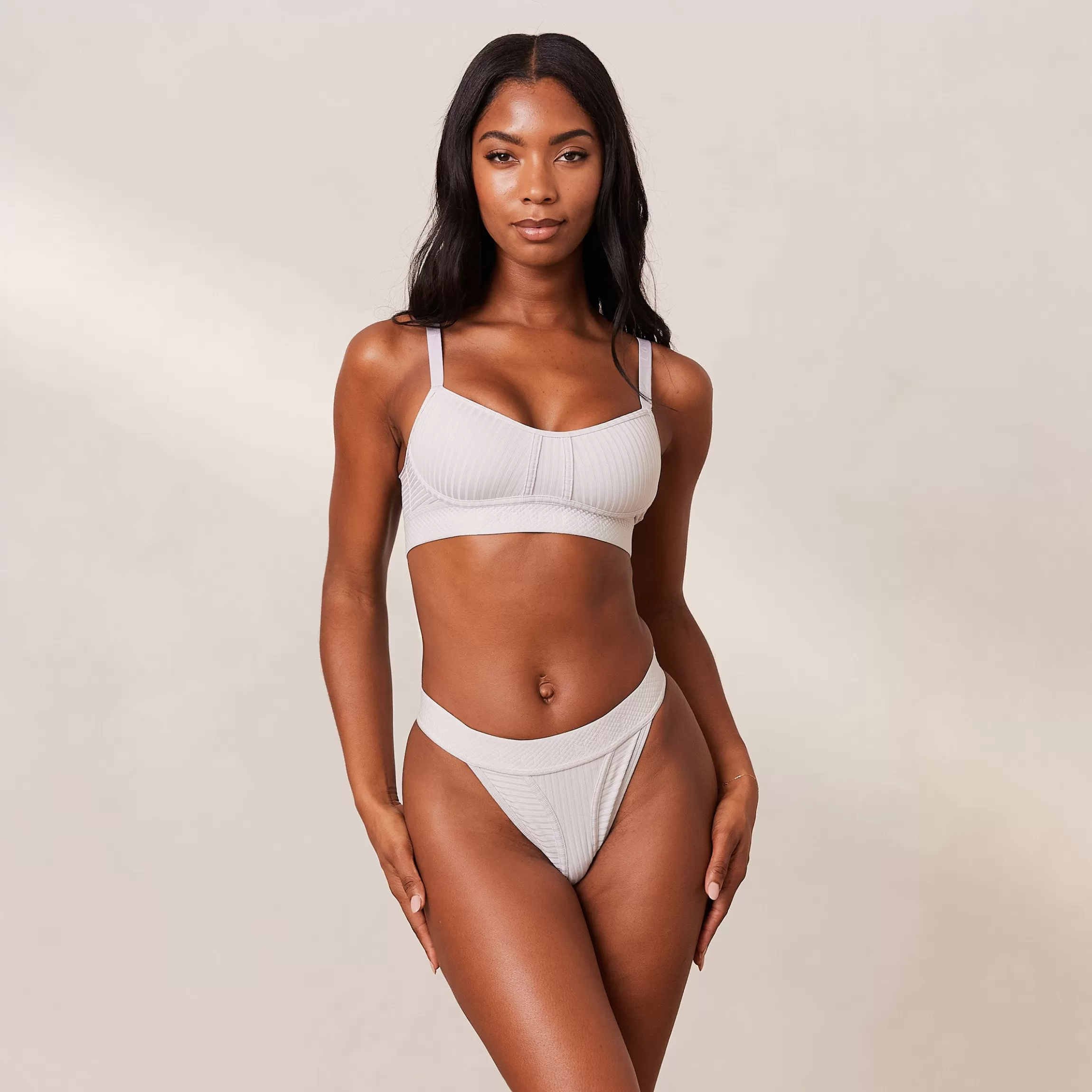 Lounge Bare BH & String Set - Grijs Outlet