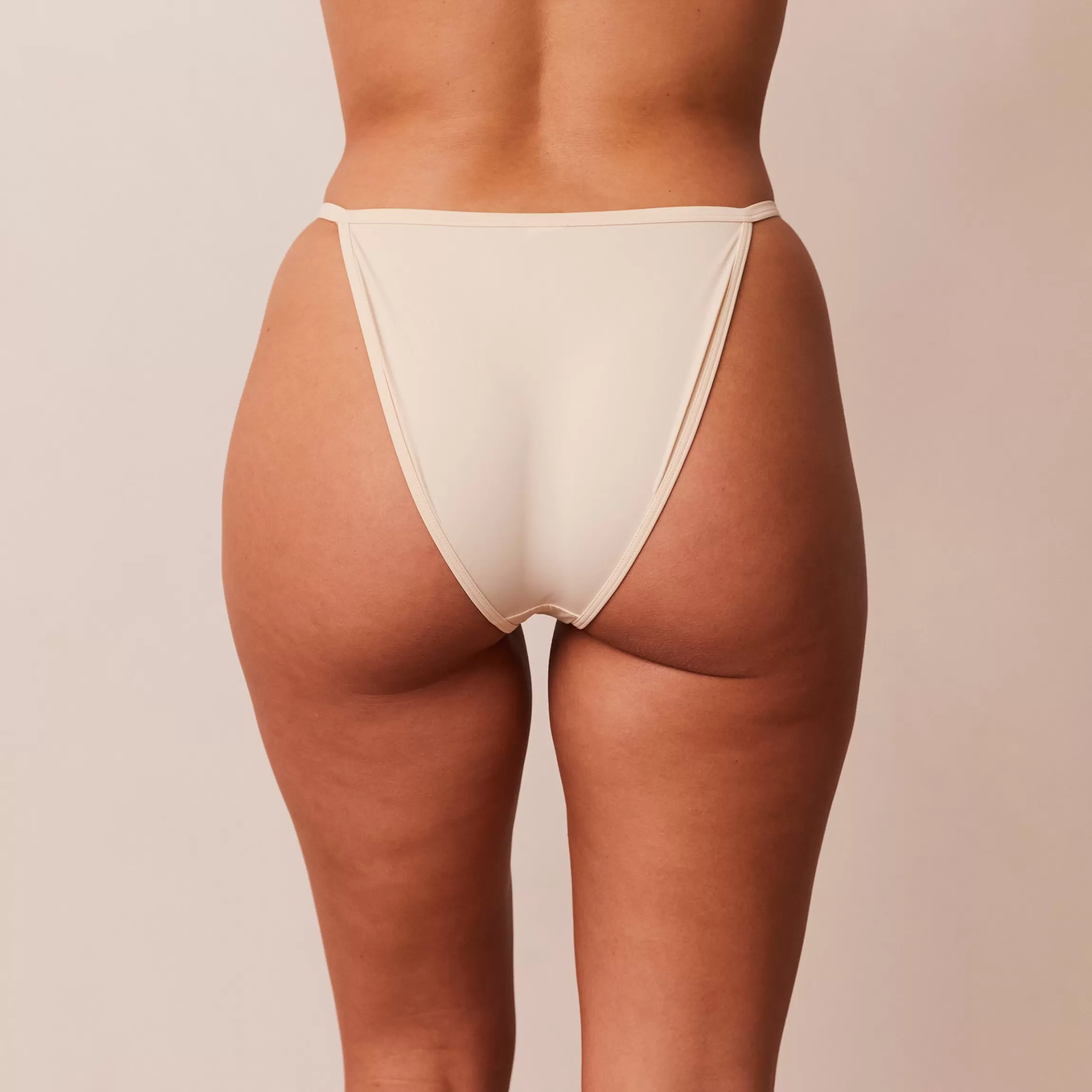 Lounge Classic Slip - Latte New