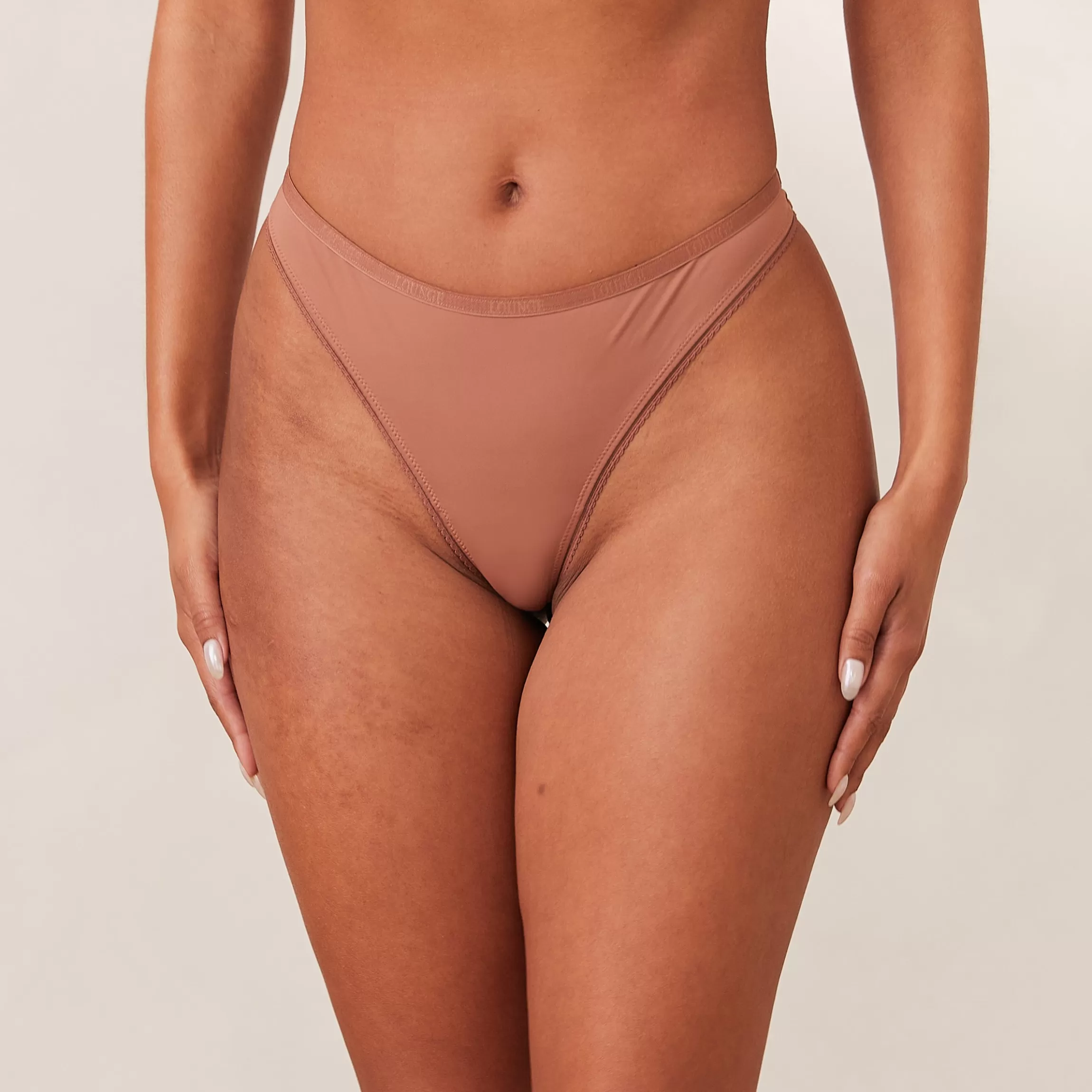 Lounge Comfort String - Mokka Mocha Sale
