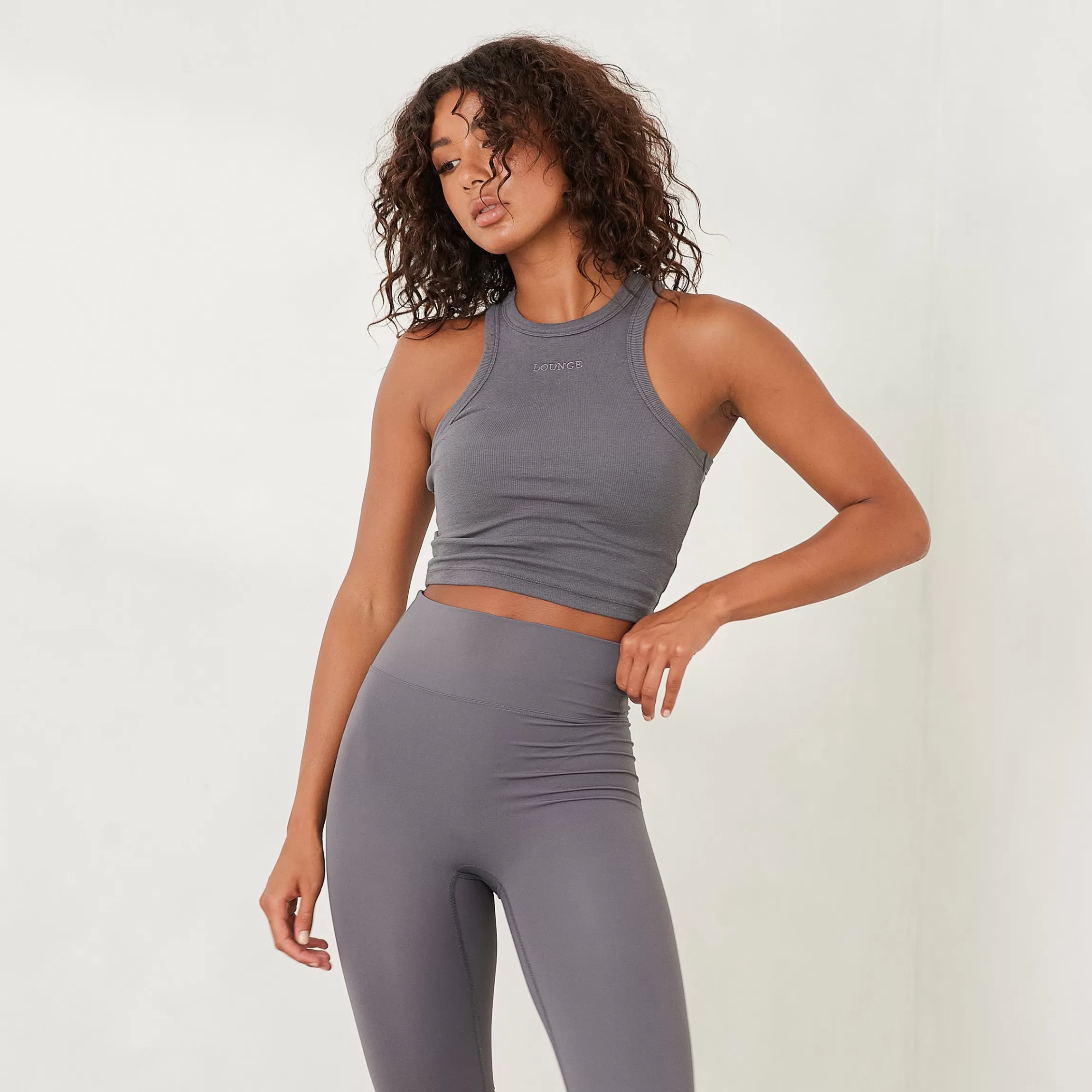 Lounge Essential Geribd Racerback Top - Houtskool Cheap