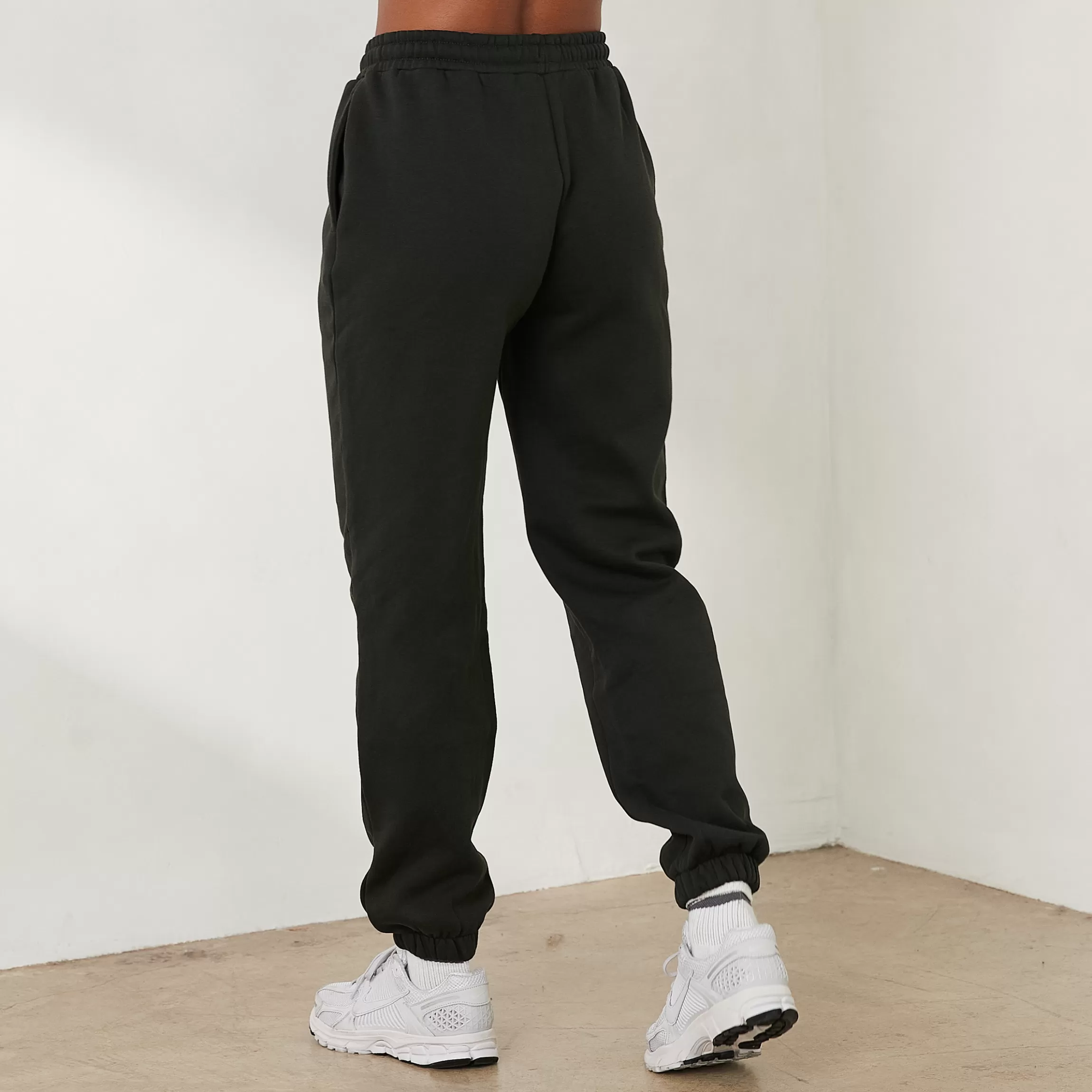 Lounge Essential Joggingbroek - Dennengroen Best