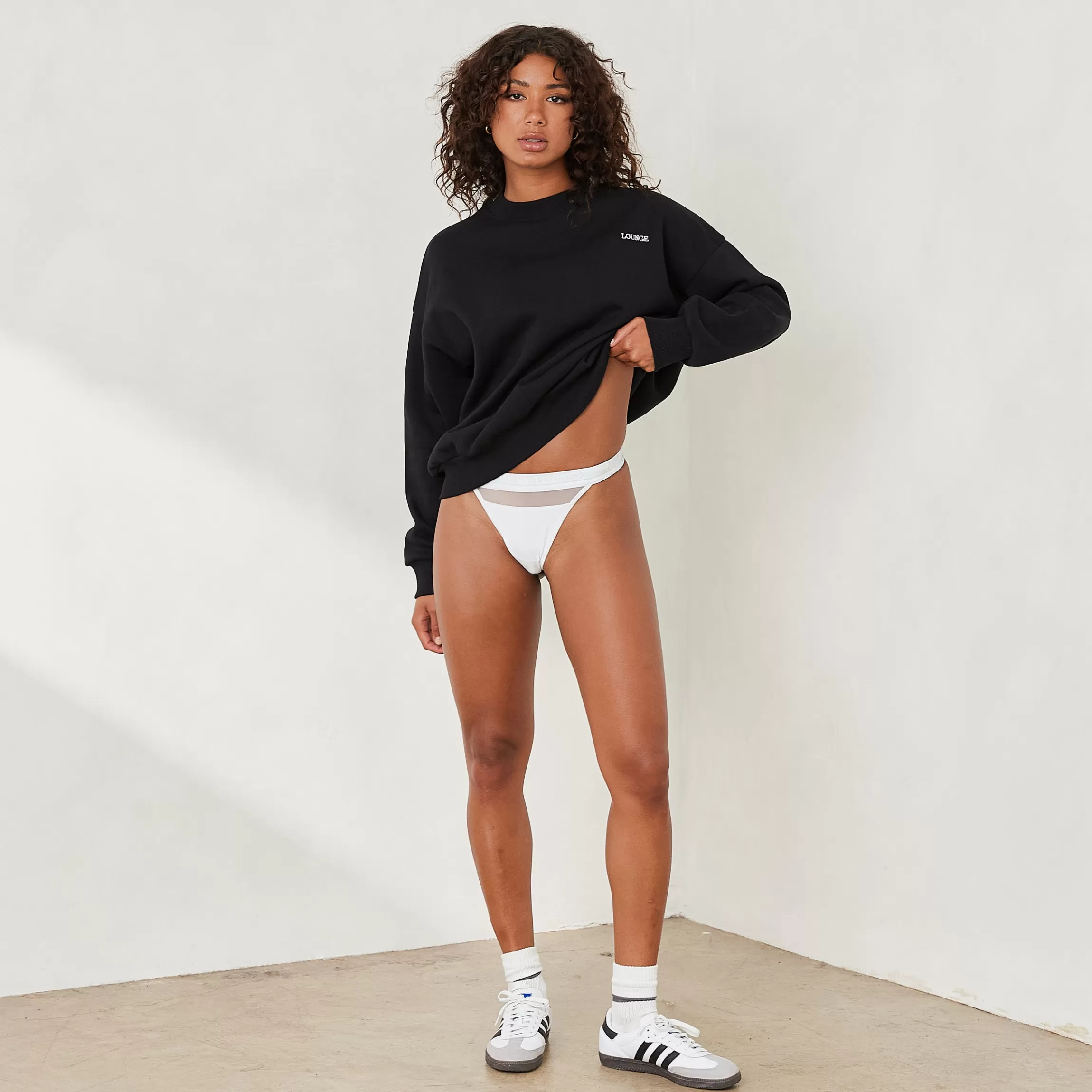 Lounge Essential Trui met Ronde Hals - Zwart New