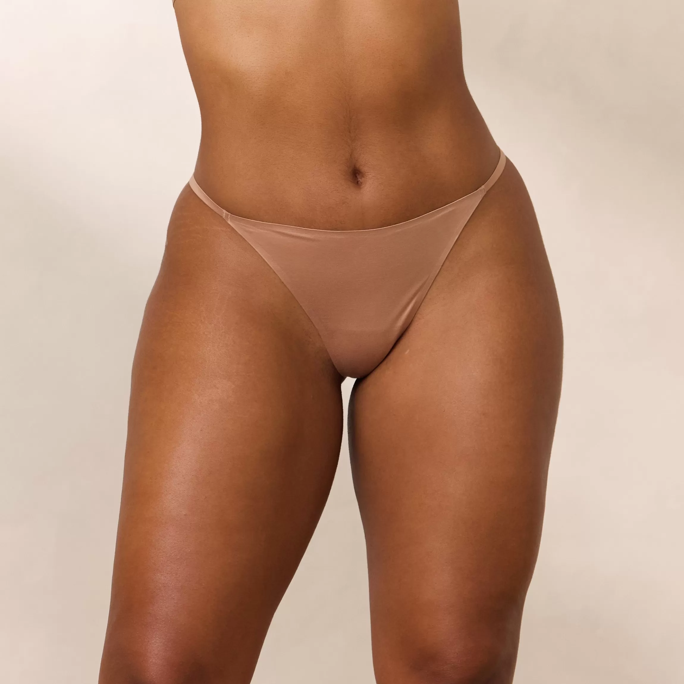 Lounge Everyday Ultimate G-string - Honingkleurig Hot