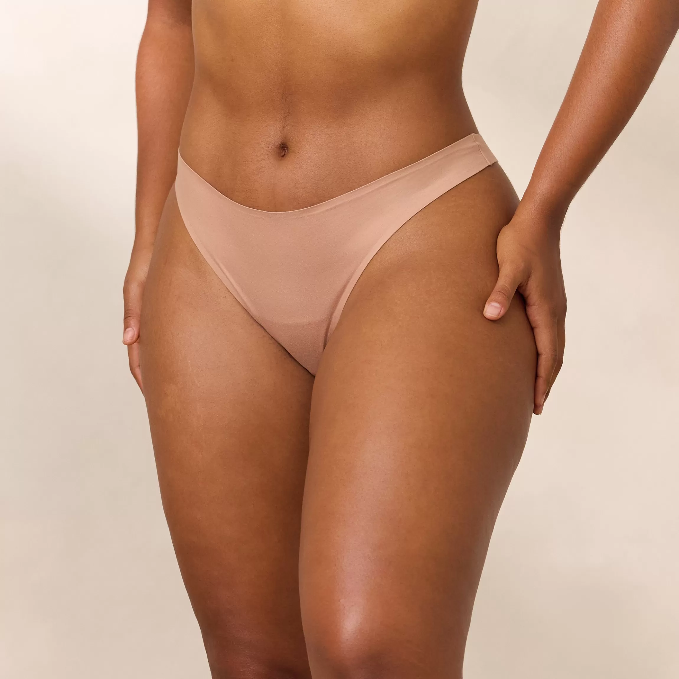 Lounge Everyday Ultimate String - Honingkleurig Store