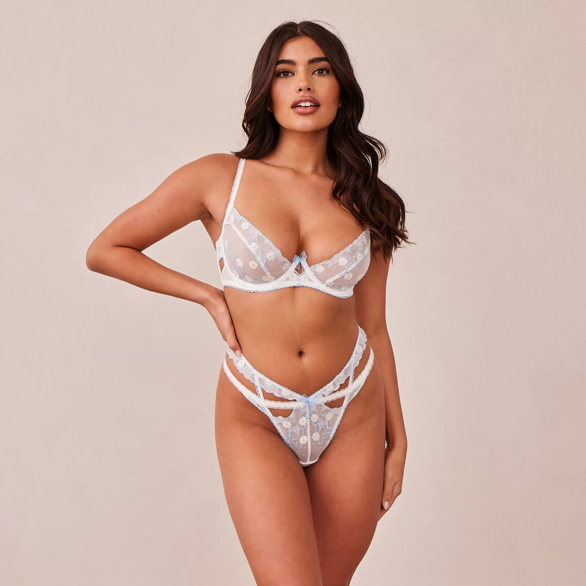 Lounge Fleur Balcony BH & G-string Set - Wit en Blauw WitenBlauw Discount