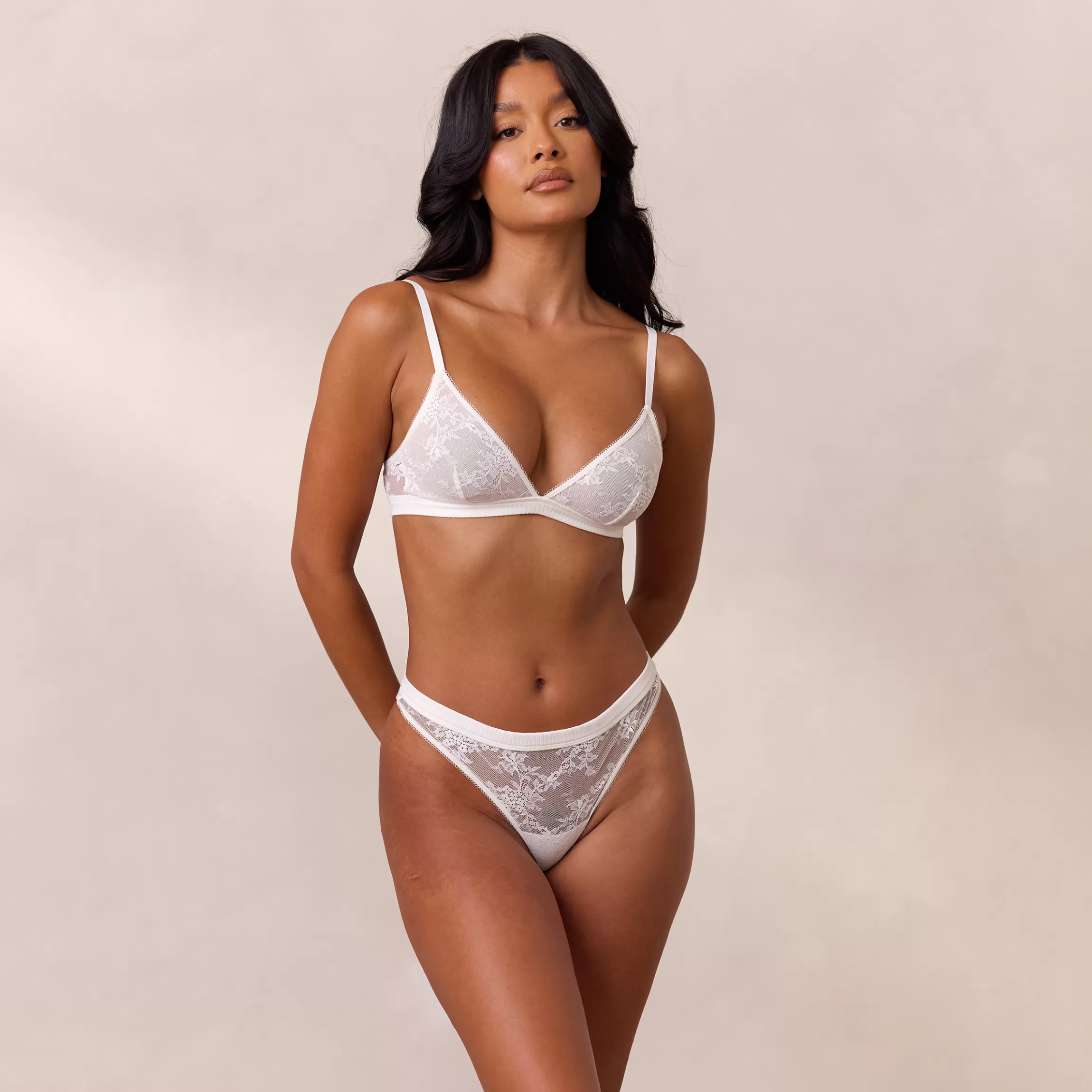 Lounge Lace Triangle Bralette - Wit Hot