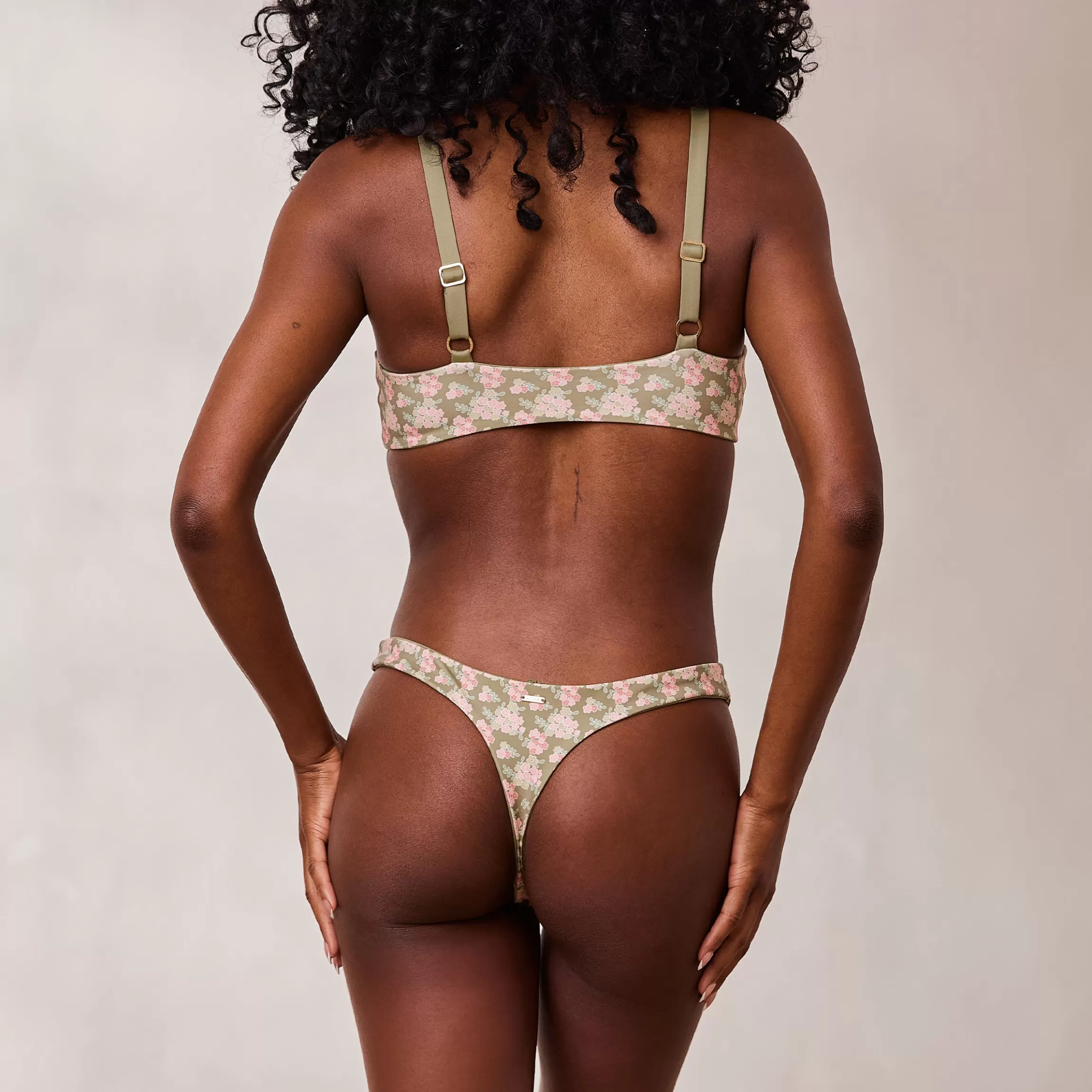Lounge Omkeerbare Bikini String - Groen/Bloemenprint Discount