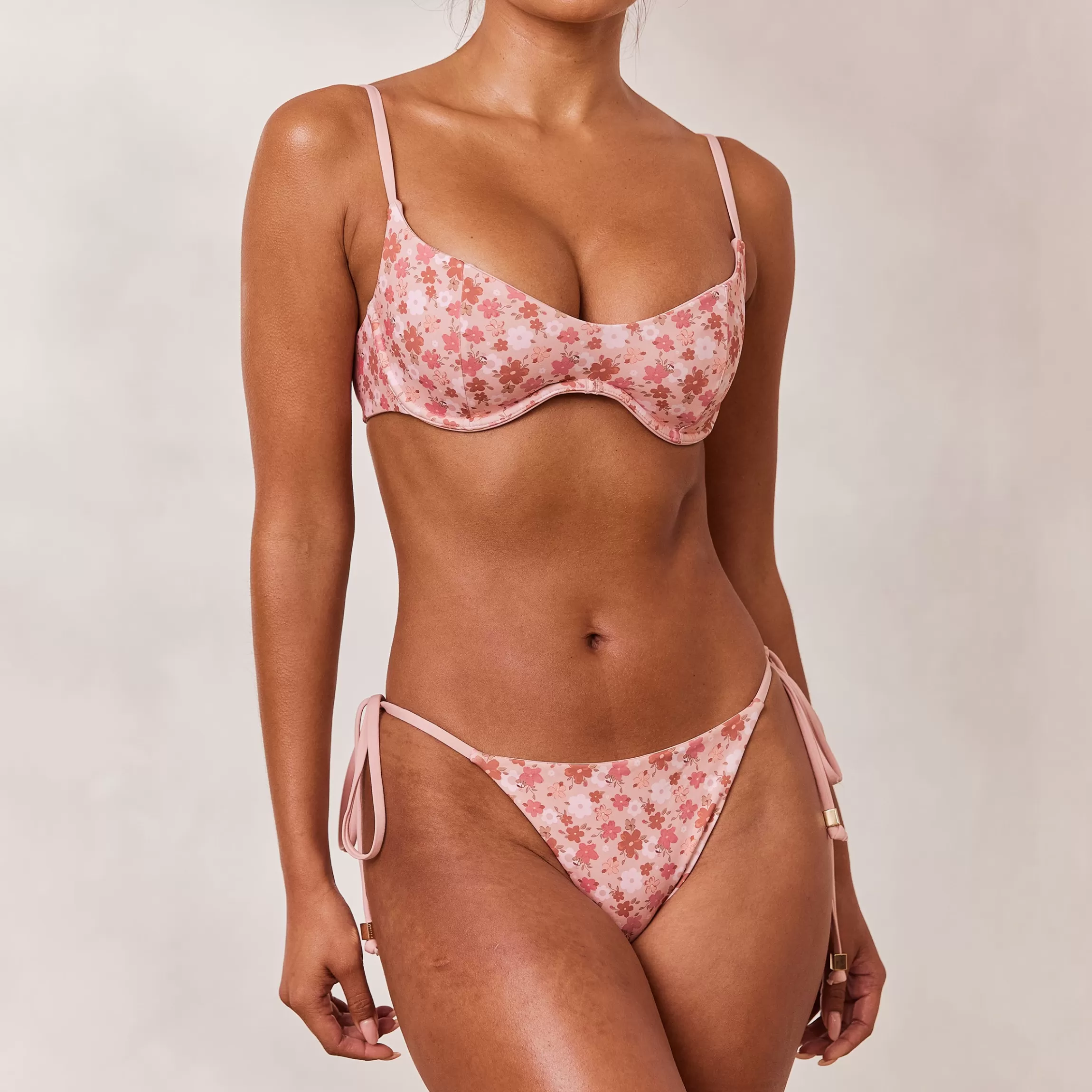 Lounge Omkeerbare Bikinislip met Stropdas - Roze/Bloemenprint Discount