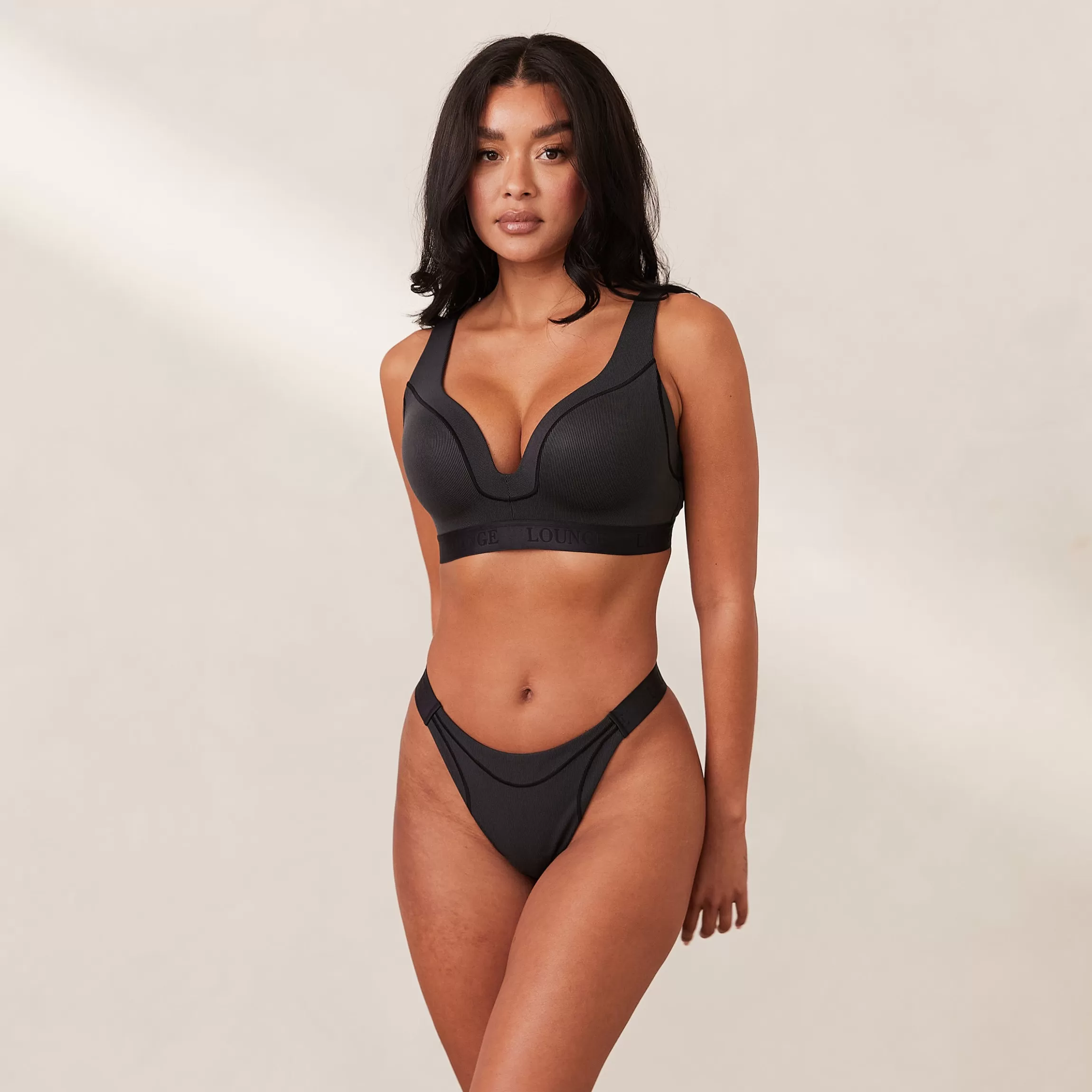 Lounge Ribbed Mindful BH & String/Slip Set - Zwart Cheap