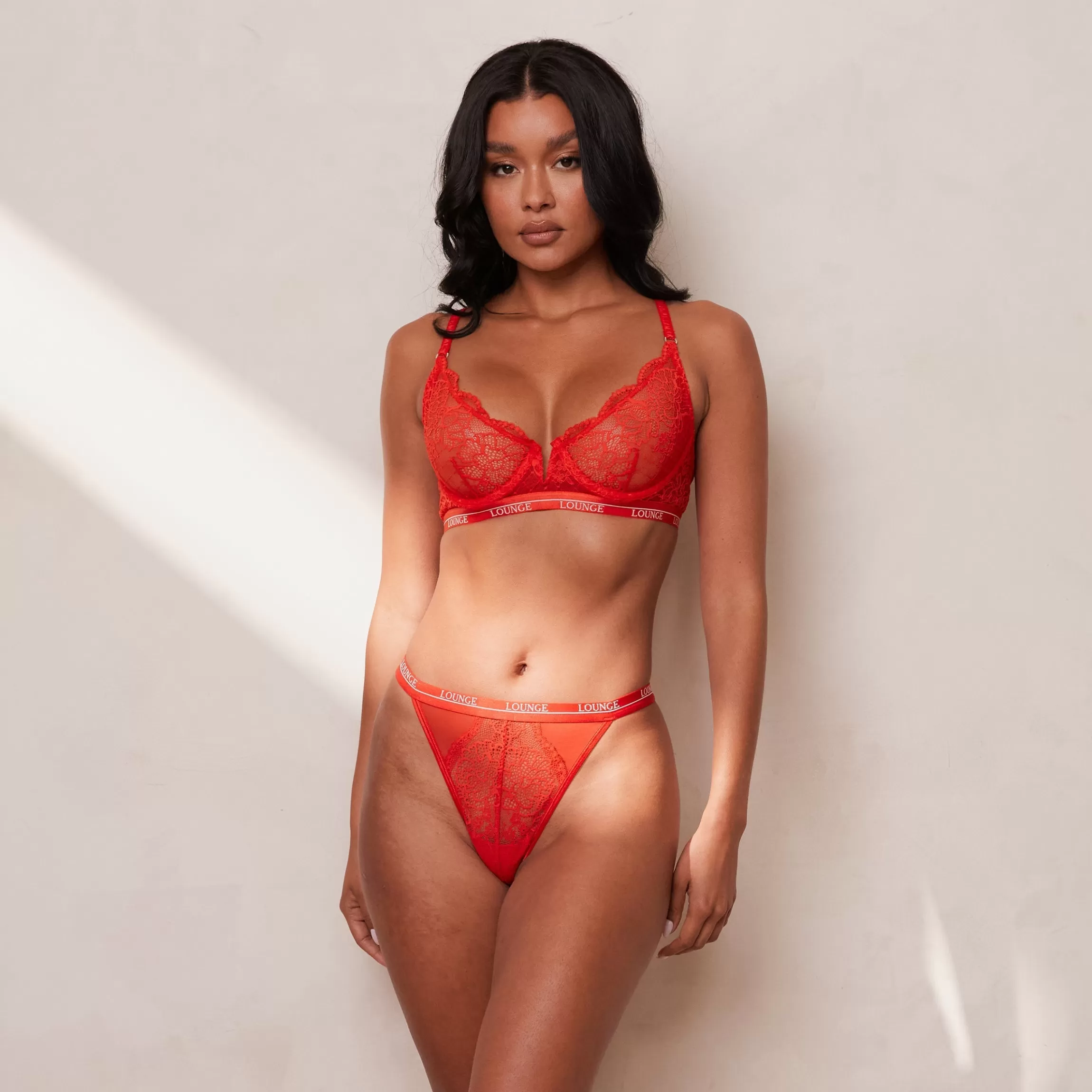 Lounge Royal Balcony BH & String Set - Rood Flash Sale