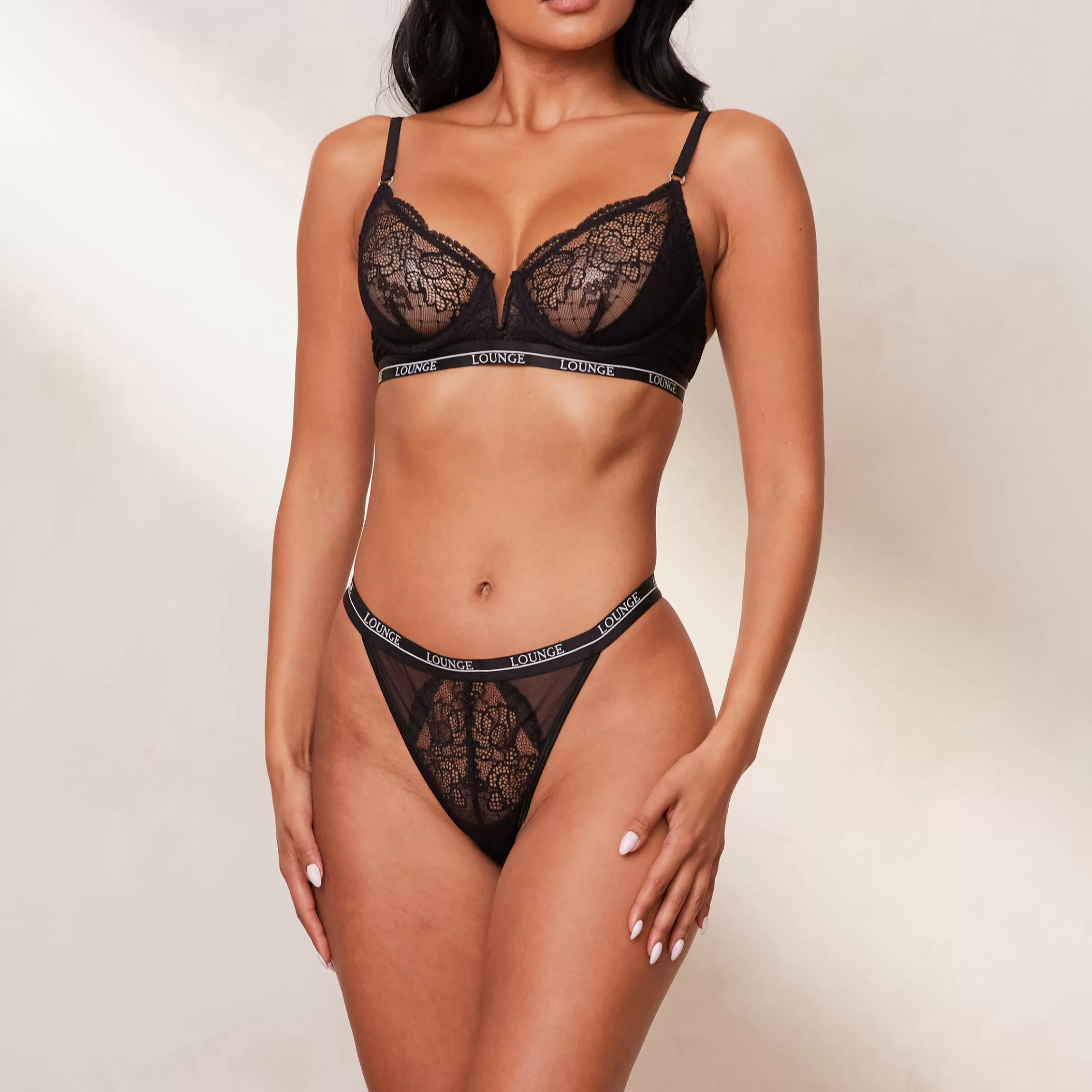 Lounge Royal Balcony BH & String Set - Zwart Best Sale