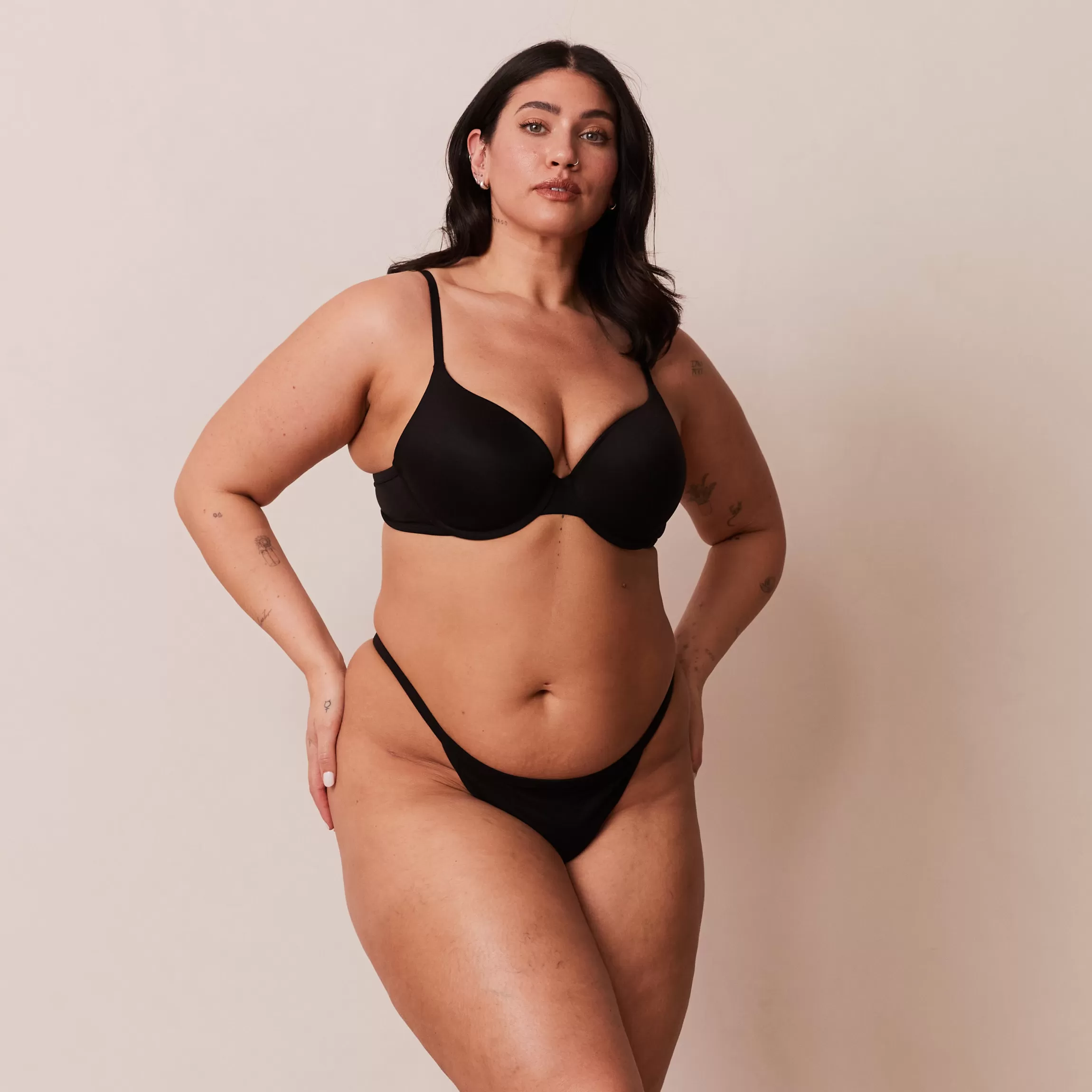 Lounge Sculpt Push-Up T-shirt BH & G-string/Slip Set - Zwart Cheap