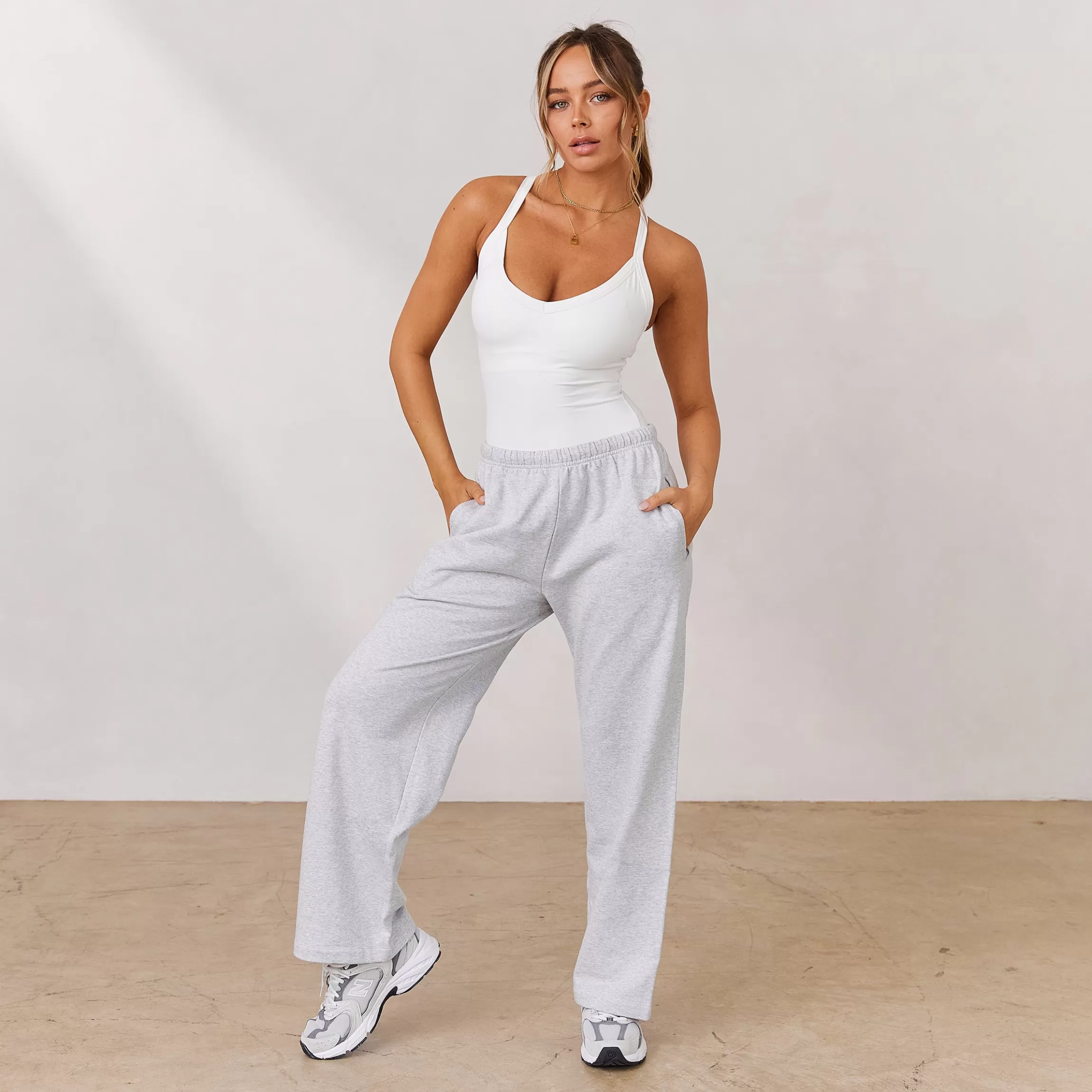 Lounge Varsity Rechte Joggingbroek - Vorstkleurig Store